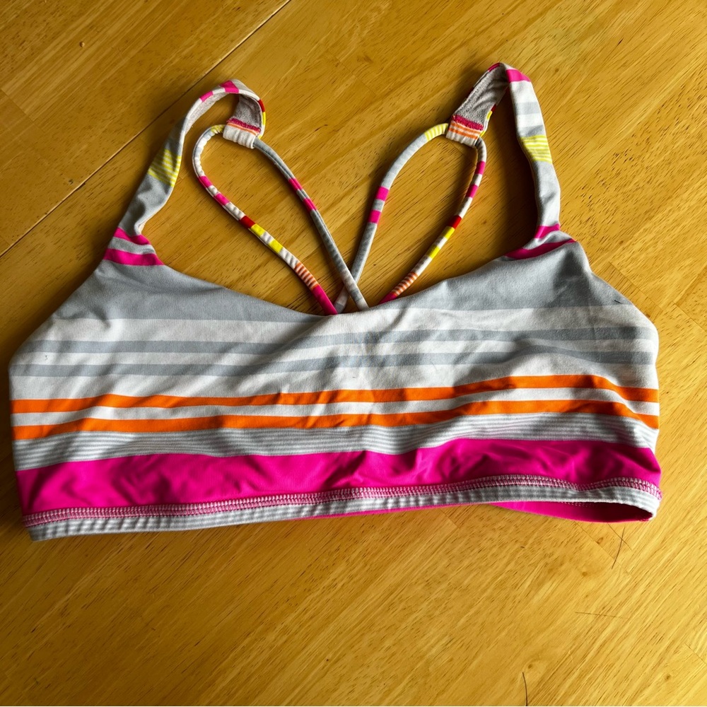 Lululemon sport bra size 8